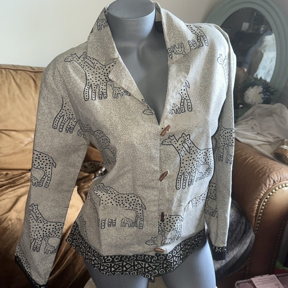 Cream and Gray Fitted Long Sleeve Button Down Shirt